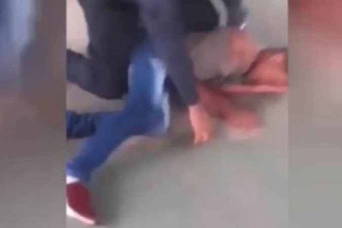 As imagens estão em vídeo divulgado nas redes sociais - (crédito: Reprodução/Redes sociais) As imagens estão em vídeo divulgado nas redes sociais - (crédito: Reprodução/Redes sociais)