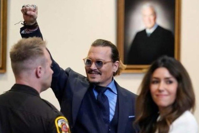 'Um novo capítulo finalmente começou', disse Depp - (crédito: Getty Images) 'Um novo capítulo finalmente começou', disse Depp - (crédito: Getty Images)