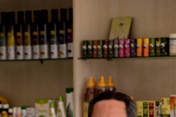 Narciso de Sousa, balconista de Farmácia Homeopática: expectativa de boas vendas