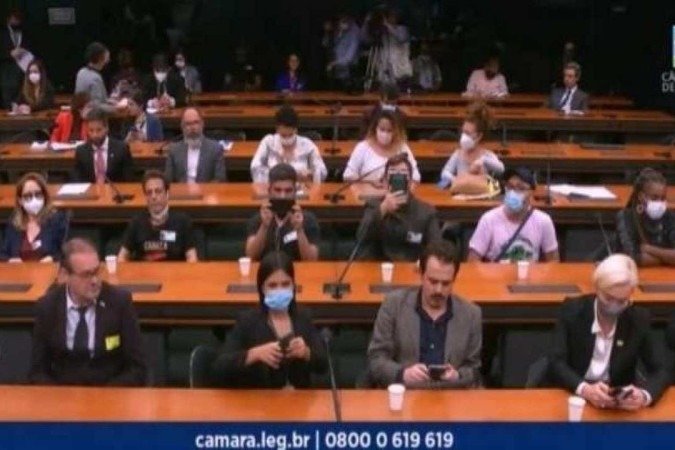 Artistas pedem derrubada de vetos de Bolsonaro à cultura - (crédito: TV BRASIL/REPRODUÇÃO) Artistas pedem derrubada de vetos de Bolsonaro à cultura - (crédito: TV BRASIL/REPRODUÇÃO)