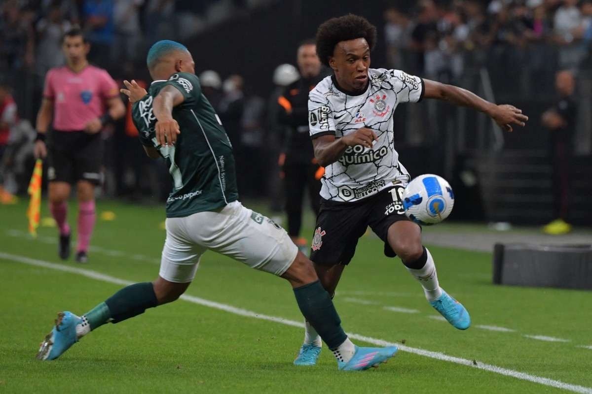 Willian presta segunda queixa por ameaças e pode deixar o Corinthians