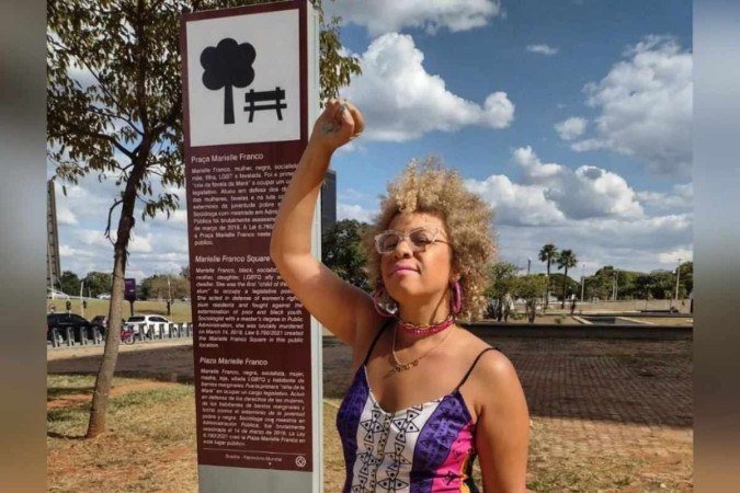 Aline Karina, pré-candidata a deputada federal pelo Partido dos Trabalhadores (PT) no diretório do DF, é uma das autoras do manifesto - (crédito: Instagram/Reprodução) Aline Karina, pré-candidata a deputada federal pelo Partido dos Trabalhadores (PT) no diretório do DF, é uma das autoras do manifesto - (crédito: Instagram/Reprodução)