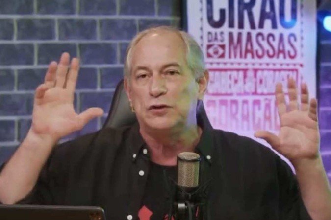 Segundo Ciro, algumas ações de reforma agrária, que já ocorreram no país, não levaram essas medidas em conta, e a população acabou Segundo Ciro, algumas ações de reforma agrária, que já ocorreram no país, não levaram essas medidas em conta, e a população acabou