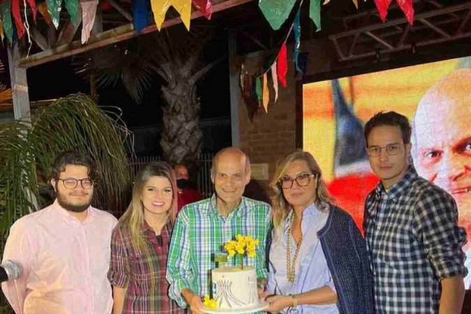 Descrição: O vice-governador Paco Britto comemorou o aniversário com uma festa junina na Paróquia São Judas Tadeu

