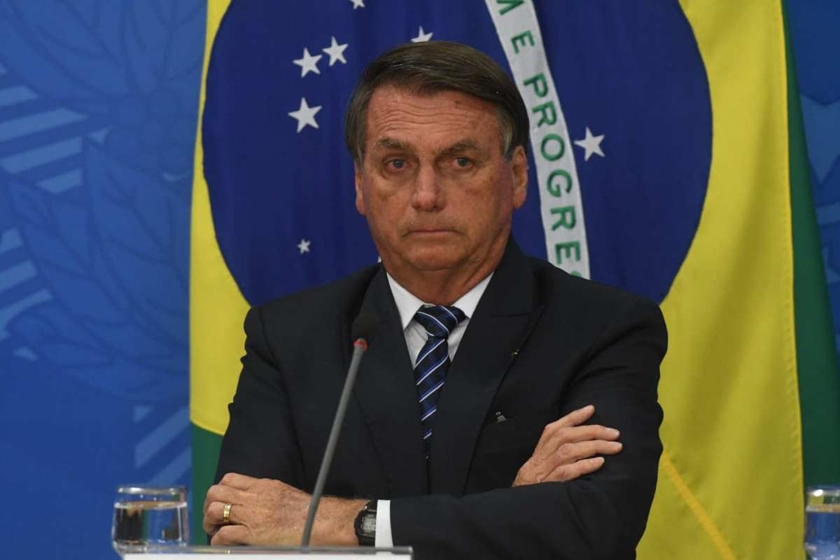 Bolsonaro diz que não será possível dar reajuste a servidores em 2022