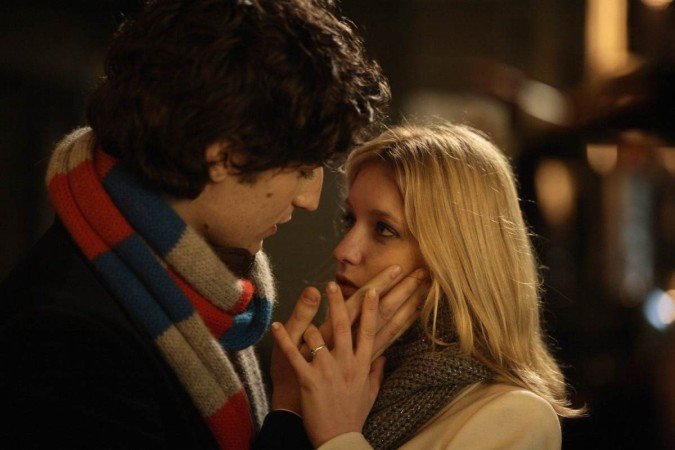  Louis Garrel e Ludivine Sagnier no filme As canÃ§Ãµes de amor
      Caption 