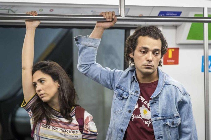  2022. Cultura. Cena da serie brasileira Shippados, da Globoplay.



      