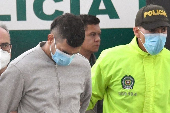 Wender Scott Carrillo, suspeito de atirar em Pecci, capturado pela polícia colombiana - (crédito: Getty Images) Wender Scott Carrillo, suspeito de atirar em Pecci, capturado pela polícia colombiana - (crédito: Getty Images)