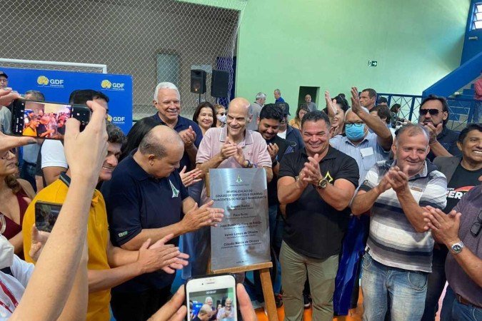 Ibaneis reinaugura ginásio do Núcleo Bandeirante - (crédito: Pedro Ibarra) Ibaneis reinaugura ginásio do Núcleo Bandeirante - (crédito: Pedro Ibarra)