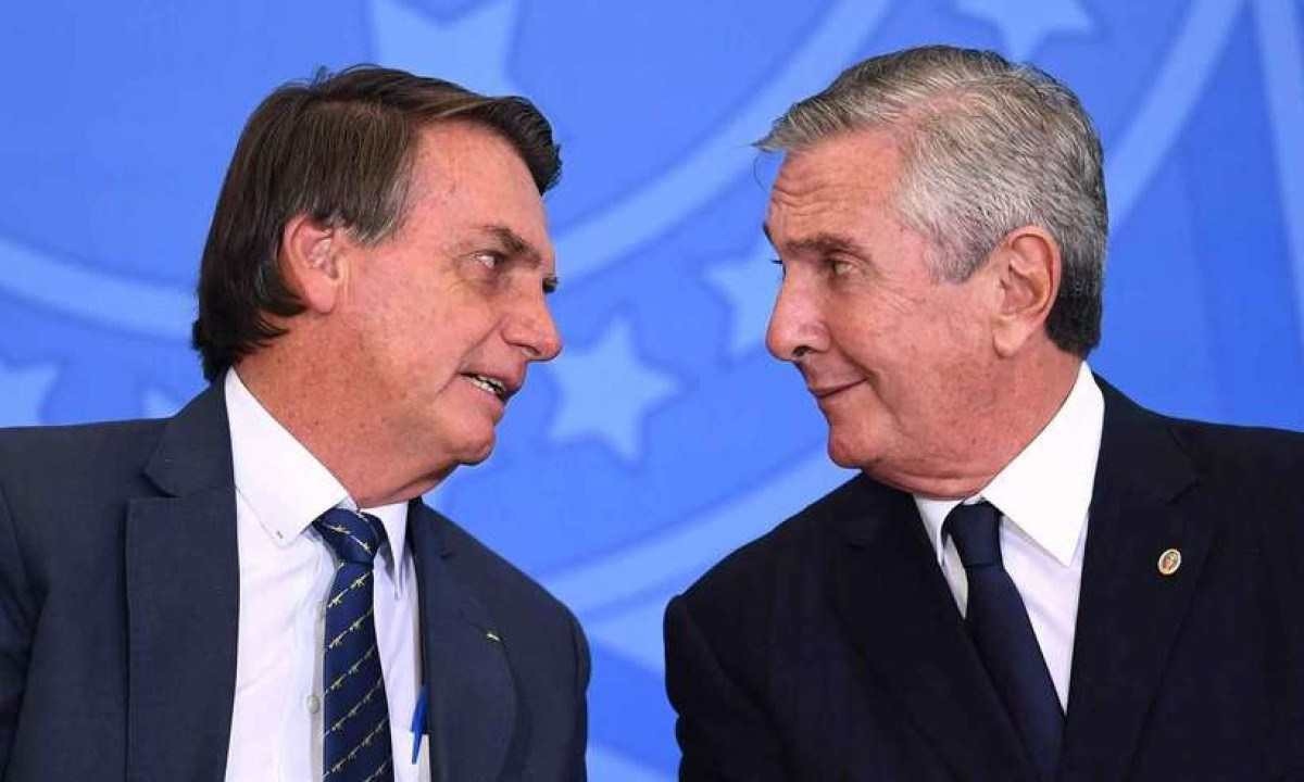 Análise: desesperado, Collor se rebaixa e acerta aliança com Bolsonaro