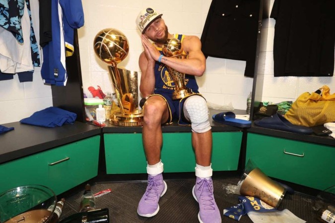4 motivos para Stephen Curry ser o MVP da NBA mesmo em temporada irregular  dos Warriors - GQ