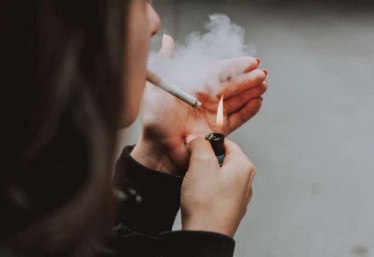 SUS oferece tratamento contra tabagismo e dependência de nicotina