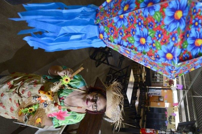  22/06/2022 Crédito: Marcelo Ferreira/CB/D.A Press. Brasil. Brasilia - DF -  Locais para se dançar forró e curtir festa junina. Evento da Quituart no Lago Norte, Maria de Fátima Araújo, diretora administrativa da Quituart.