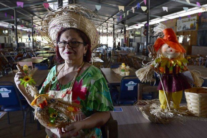  22/06/2022 Crédito: Marcelo Ferreira/CB/D.A Press. Brasil. Brasilia - DF -  Locais para se dançar forró e curtir festa junina. Evento da Quituart no Lago Norte, Maria de Fátima Araújo, diretora administrativa da Quituart.
