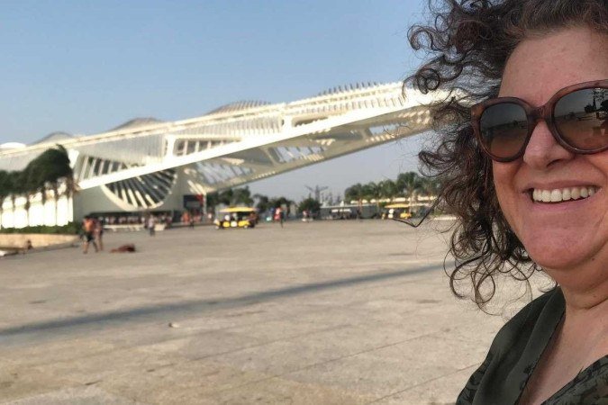 Aida Carla estava em casa quando foi atacada com uma arma branca - (crédito: Reprodução/Redes Sociais ) Aida Carla estava em casa quando foi atacada com uma arma branca - (crédito: Reprodução/Redes Sociais )