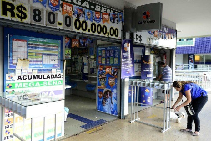  23/06/2022. Crédito: Carlos Vieira/CB/D.A Press. Brasil. Brasilia - DF. Mega Sena acumulada.