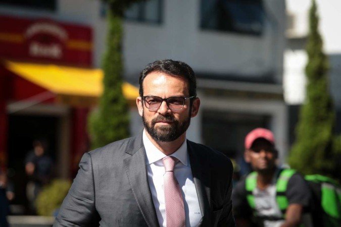 Bialski também fez parte da defesa de Michelle Bolsonaro no caso envolvendo a venda ilegal de joias recebidas de presente pelo governo de Jair Bolsonaro - (crédito: Felipe Rau/Estadão Conteúdo) Bialski também fez parte da defesa de Michelle Bolsonaro no caso envolvendo a venda ilegal de joias recebidas de presente pelo governo de Jair Bolsonaro - (crédito: Felipe Rau/Estadão Conteúdo)