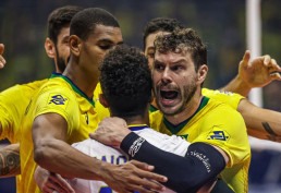 Liga das Nações: Brasil bate Irã, mesmo com saída de Alan no 1º set