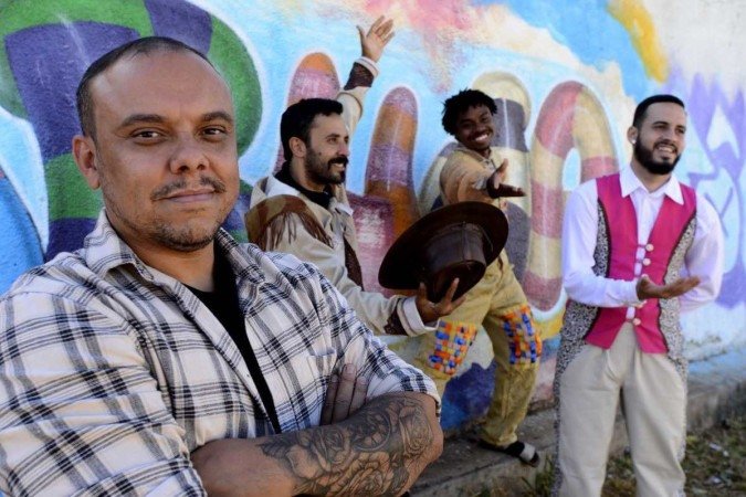 Para Márcio Nunes, presidente da Liga de Quadrilhas Juninas, 5 mil pessoas se dedicam às apresentações