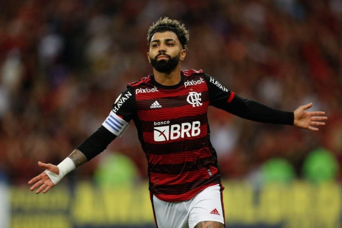 Gabigol completa 26 anos; veja alguns gols importantes do artilheiro