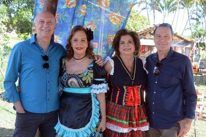 Adilson Campos e Elisabet com Wanzenir e Paulo Edler