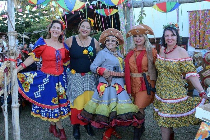 Jacqueline Magalhães, Deise Aviz, Maria Alcimar, Eliane Freitas e Shirley Pontes