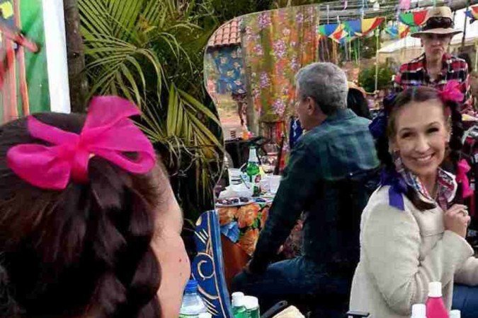 Marcella Rocha na penteadeira de Maria Bonita