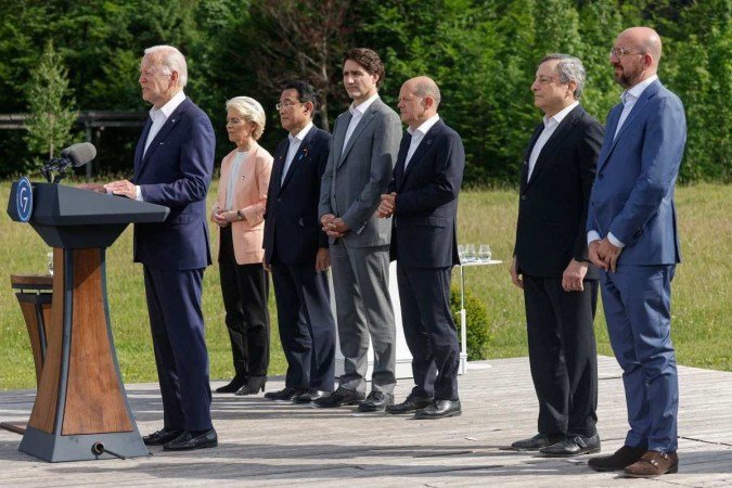 Entre os embargos a serem anunciados, o que proíbe o ouro russo - (crédito: AFP) Entre os embargos a serem anunciados, o que proíbe o ouro russo - (crédito: AFP)