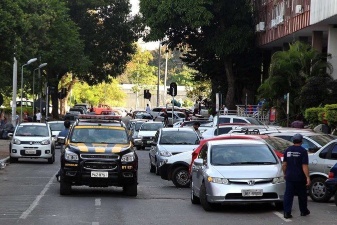  19/05/2016 Crédito: Toninho Tavares/Agencia Brasilia. Capital S/A. Setor Comercial Sul.