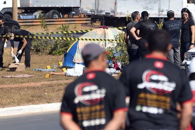  28/06/2022. Crédito: Ed Alves/CB/D.A Press. Brasil. Brasília - DF. Cidades. Mulher é assassinada e corpo abandonado às margens da Estrutural. 