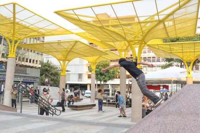  04/10/2021 Crédito: Renato Alves/Agencia Brasilia. Capital S/A. Praça do Setor Comercial Sul.