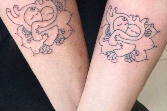 Tatuagens de Ana Maria e Helena 