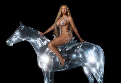 Capa do álbum 'Renaissance' de Beyoncé -  (crédito: Reprodução/Instagram @beyonce)