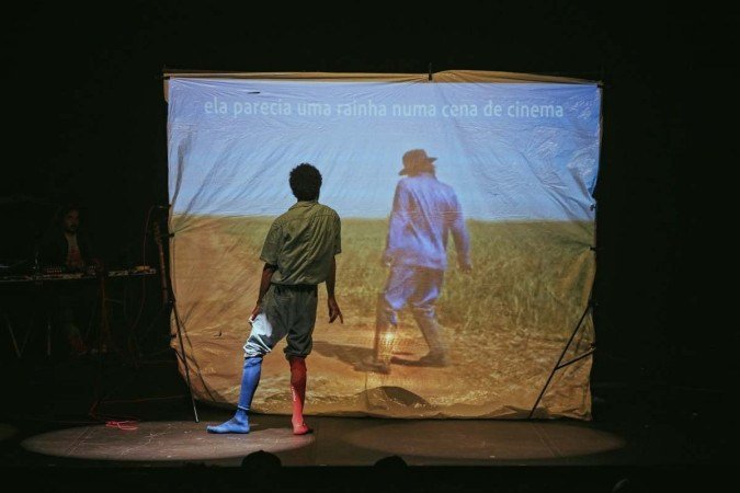 Cena da peça Estudo Nº 1 Morte 
e vida
