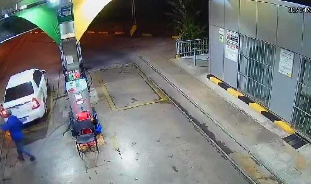 Motorista é preso por abastecer e fugir de posto sem pagar por 27 vezes