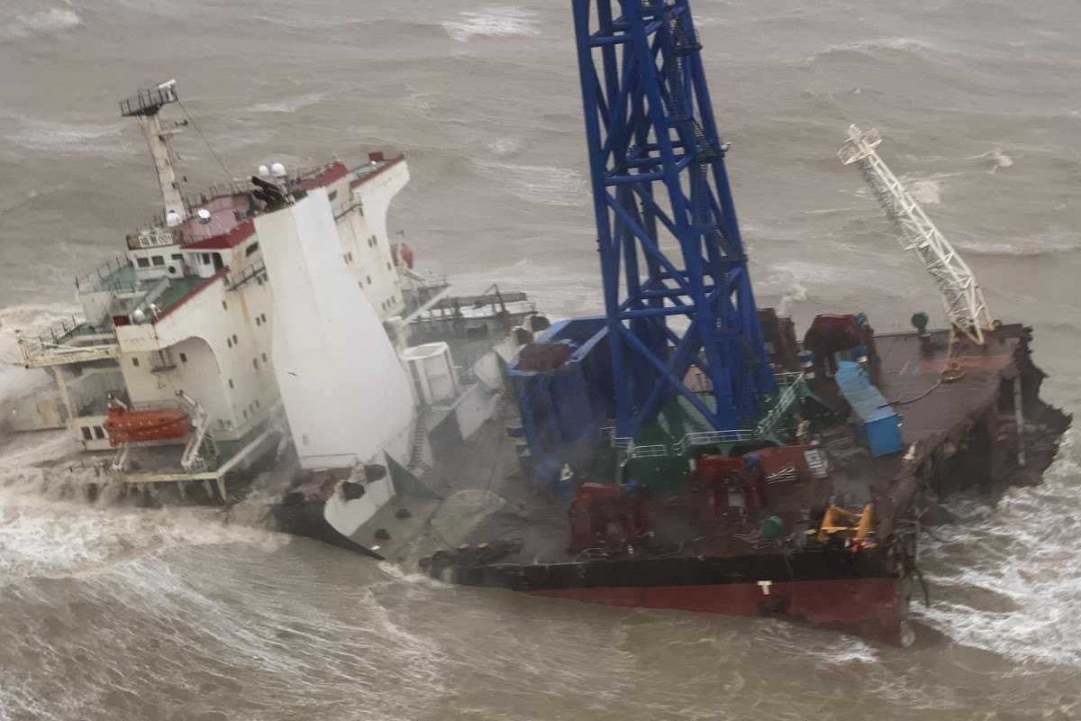 Doze corpos encontrados após naufrágio no Mar da China Meridional