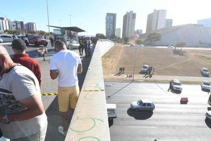 Imagens fortes: pilotos morrem em grave acidente em corrida no