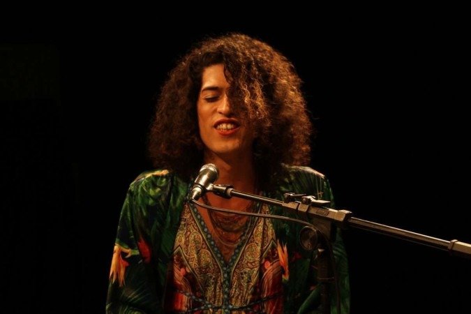 Îagûara Flor, trans, negra e seguidora do Candomblé: "Enfrentamos perrengues"