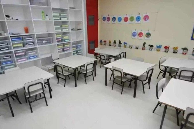 Salas vazias voltam à rotina das escolas. Surtos de COVID obrigam suspensão temporária nas instituições de BH - (crédito: Gladyston Rodrigues/EM/D.A Press) Salas vazias voltam à rotina das escolas. Surtos de COVID obrigam suspensão temporária nas instituições de BH - (crédito: Gladyston Rodrigues/EM/D.A Press)