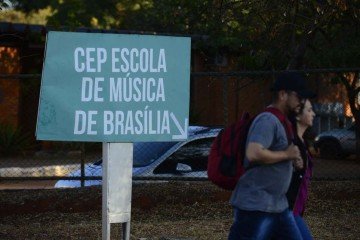 EMB lamenta morte de estudante Maria de Lourdes Matos - (crédito: Carlos Vieira/CB/D. A Press. Brasil, Brasilia, DF) EMB lamenta morte de estudante Maria de Lourdes Matos - (crédito: Carlos Vieira/CB/D. A Press. Brasil, Brasilia, DF)