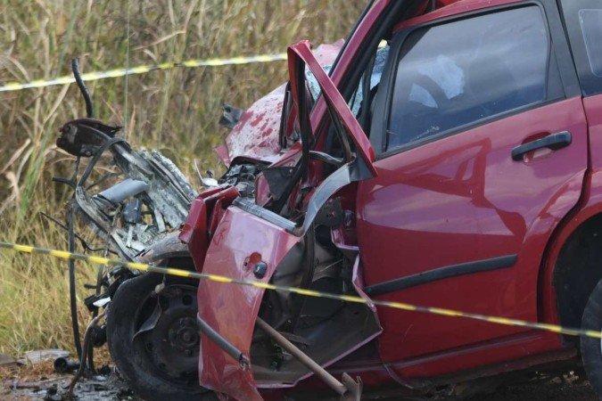 De acordo com a segunda vítima assaltada, ela ainda tentou impedir que o criminoso levasse o carro - (crédito: Ed Alves/CB) De acordo com a segunda vítima assaltada, ela ainda tentou impedir que o criminoso levasse o carro - (crédito: Ed Alves/CB)