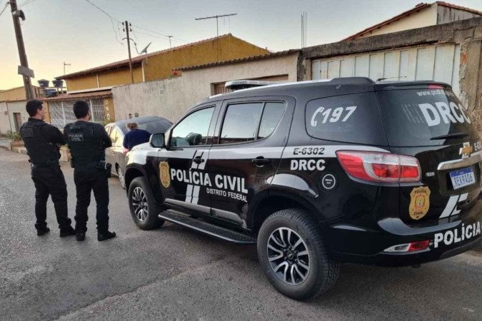 Operação busca combater a pornografia infantil na internet - (crédito: PCDF/Divulgação) Operação busca combater a pornografia infantil na internet - (crédito: PCDF/Divulgação)