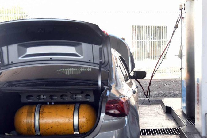  14/07/2022. Crédito: Ed Alves/CB/D.A Press. Brasil. Brasília - DF. Cidades. GNV ainda não baixou os impostos. Posto na Candangolandia. 