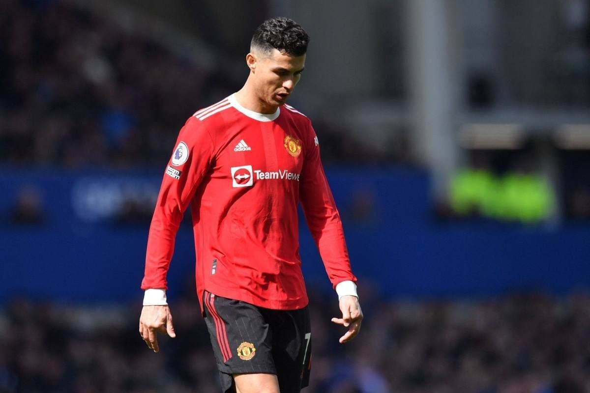 Como Cristiano Ronaldo passou de melhor do mundo a reserva de luxo no United