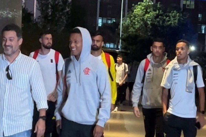 A reportagem do Correio esteve no Setor Hoteleiro Norte para acompanhar a chegada dos jogadores e da comissão técnica - (crédito: Khalil Santos/ CB / D.A Press) A reportagem do Correio esteve no Setor Hoteleiro Norte para acompanhar a chegada dos jogadores e da comissão técnica - (crédito: Khalil Santos/ CB / D.A Press)