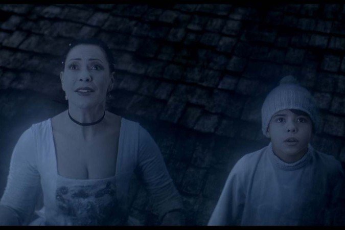 Fabíula Nascimento e Nicolas Cruz em cena do filme de Rosane Svartman