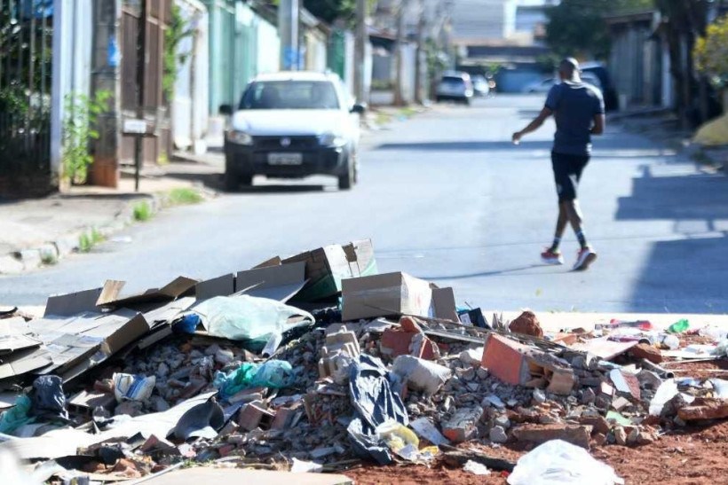 Prefeitura de SP propõe multa maior por descarte inadequado de entulho