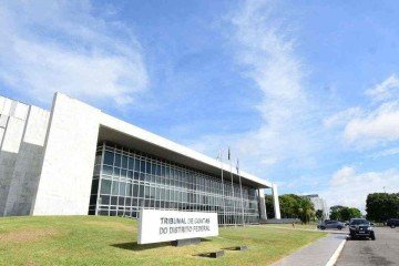 Auditores do tribunal encaminharam uma série de determinações à Secretaria de Educação -  (crédito: Ed Alves/CB/D.A Press)