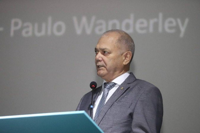 Paulo Wanderley, presidente do COB, durante o evento para abrir a contagem de dois anos para os Jogos de Paris-2024