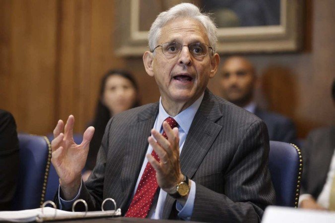 Merrick Garland, procurador-geral dos EUA, terá a missão de decidir se aceita ou não denúncia contra ex-presidente
